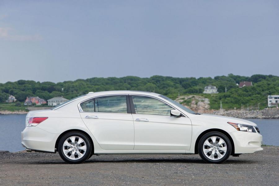  Honda Accord 2008 года  (фото 77 из 86)